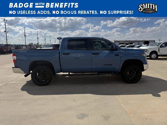Used 2019 Toyota Tundra SR5 w/ SR5 Upgrade Package AWD/4WD image 3