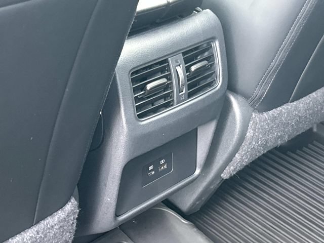 Used 2023 Nissan Rogue SV w/ SV Premium Package AWD/4WD image 19