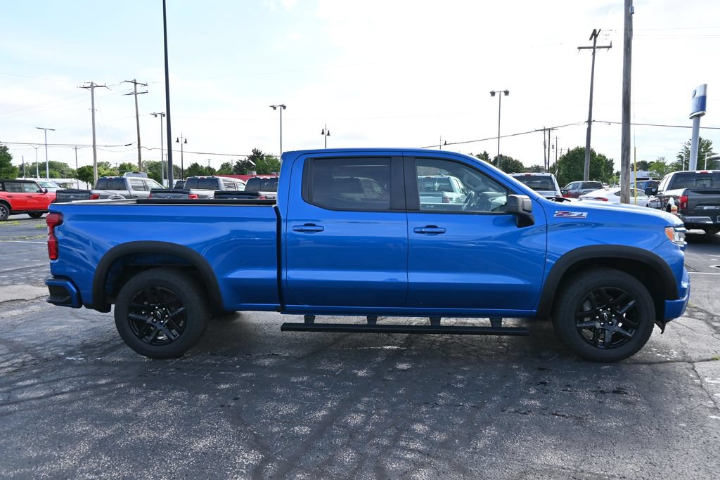 Used 2023 Chevrolet Silverado 1500 RST w/ Z71 Off-Road Package AWD/4WD image 8