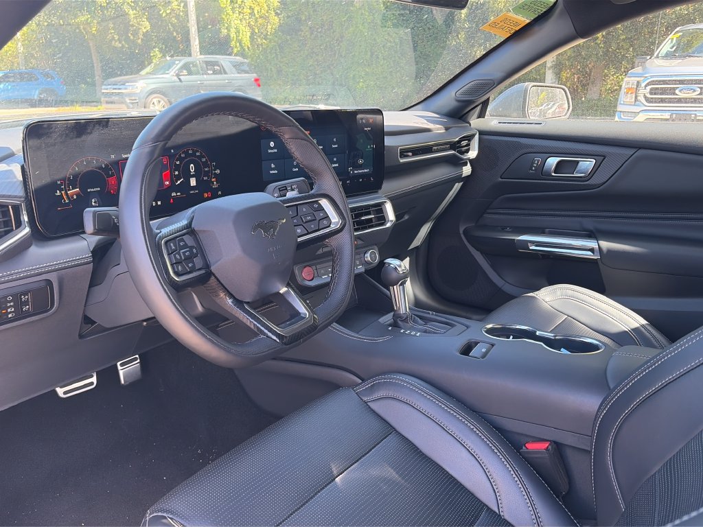Certified 2025 Ford Mustang GT Premium RWD image 6
