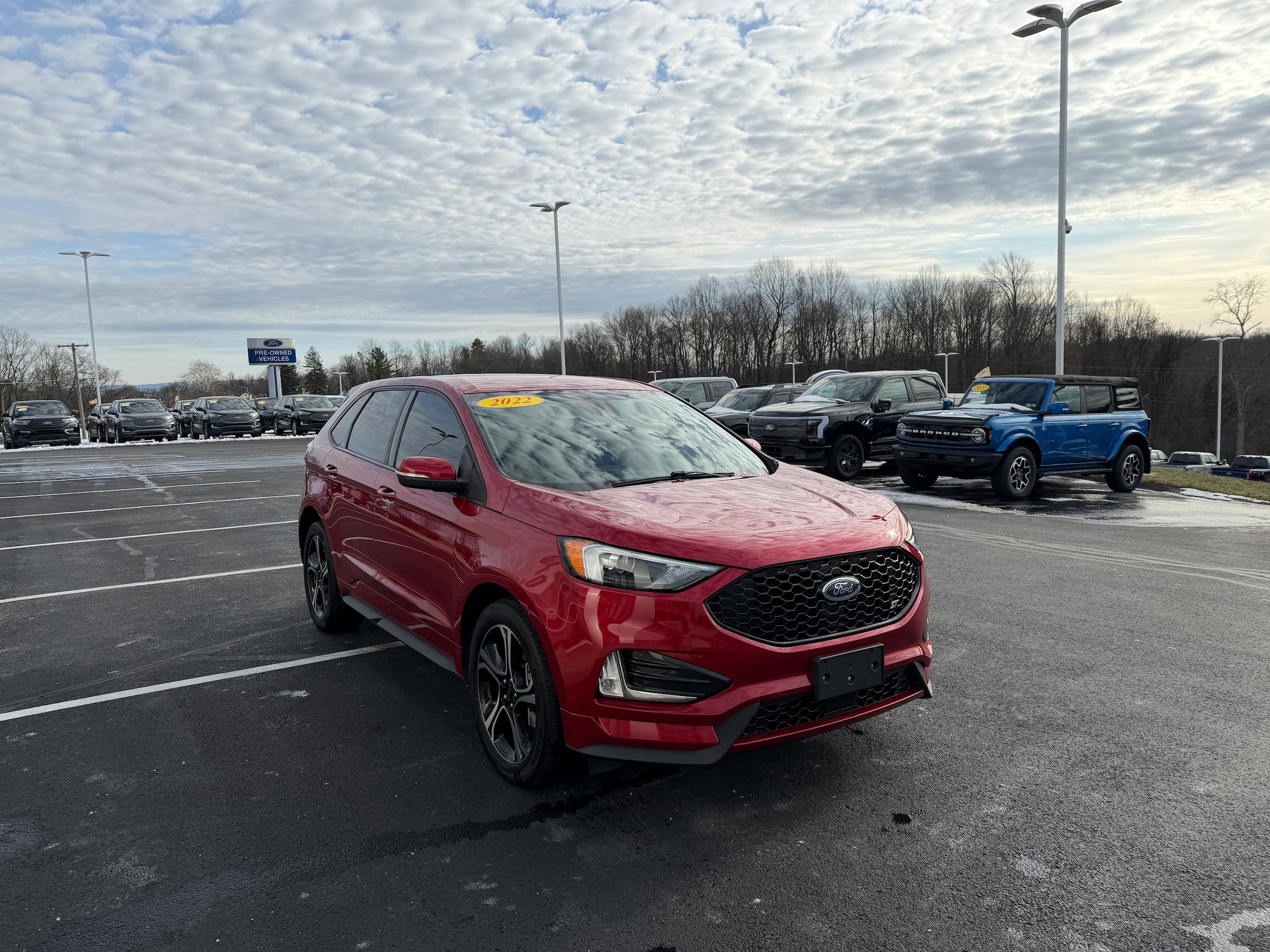 Certified 2022 Ford Edge ST AWD/4WD image 2