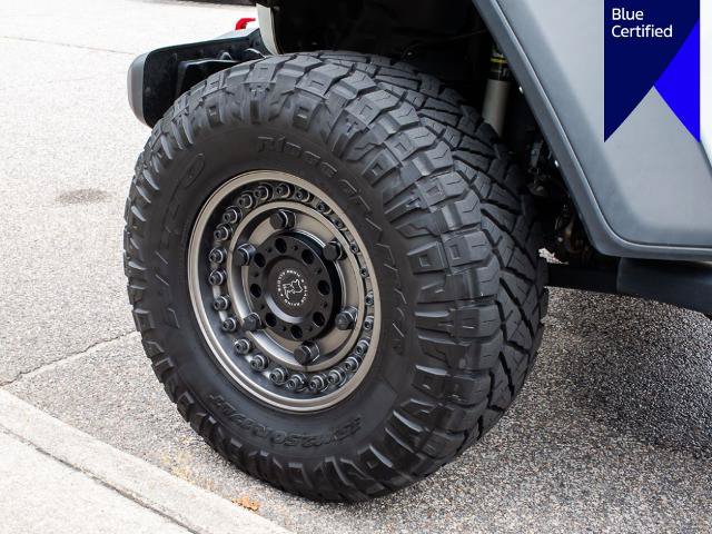 Used 2023 Jeep Gladiator Rubicon w/ Dual Top Group AWD/4WD image 5