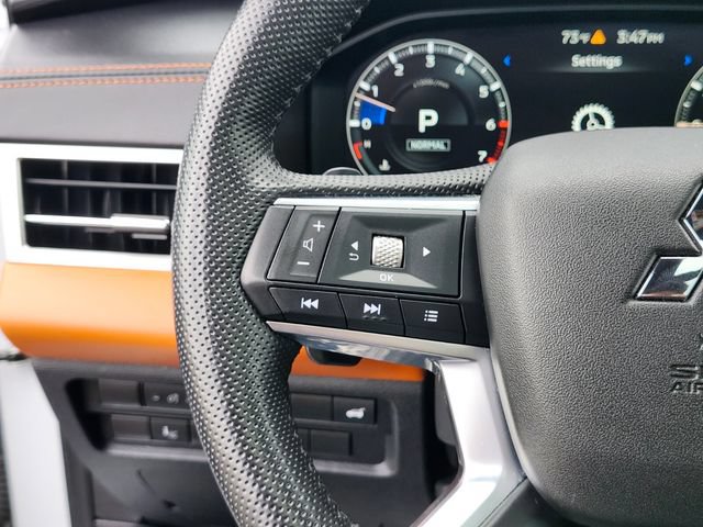 Used 2022 Mitsubishi Outlander SEL AWD/4WD image 29
