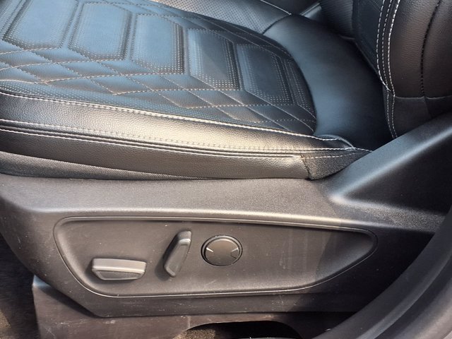 Certified 2024 Ford Escape Platinum w/ Premium Technology Package AWD/4WD image 5