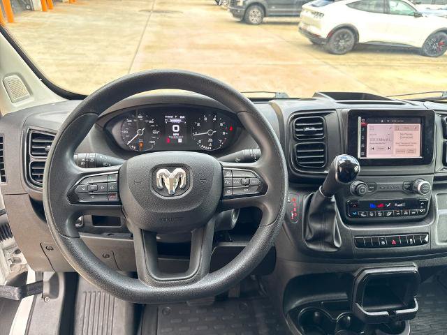 Used 2024 RAM ProMaster 2500 w/ Convenience Group FWD image 8