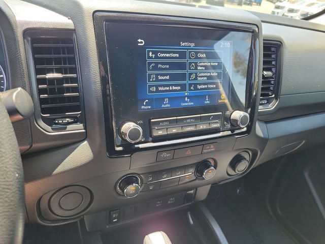 Used 2023 Nissan Frontier S RWD image 8