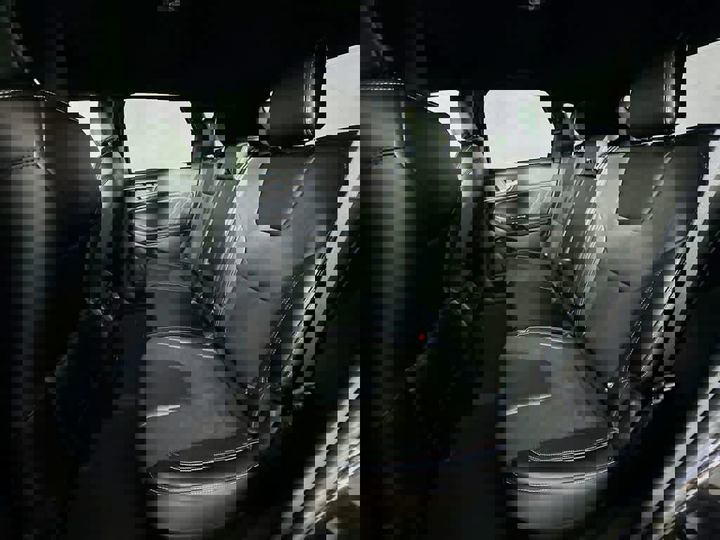 Certified 2019 Ford Edge ST w/ Convenience Package image 17