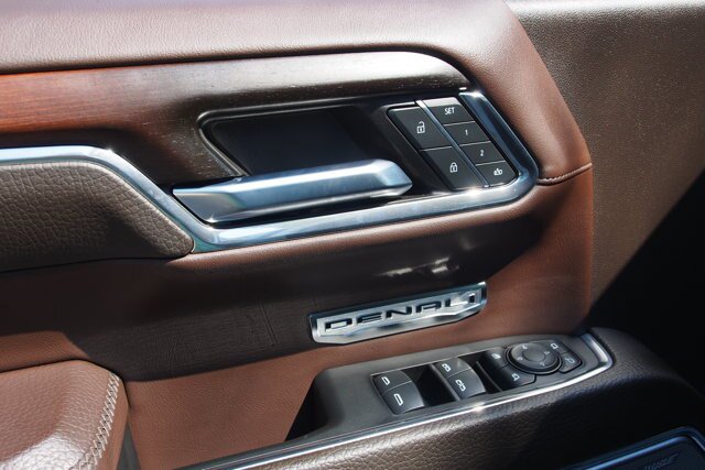 Used 2024 GMC Sierra 1500 Denali AWD/4WD image 21