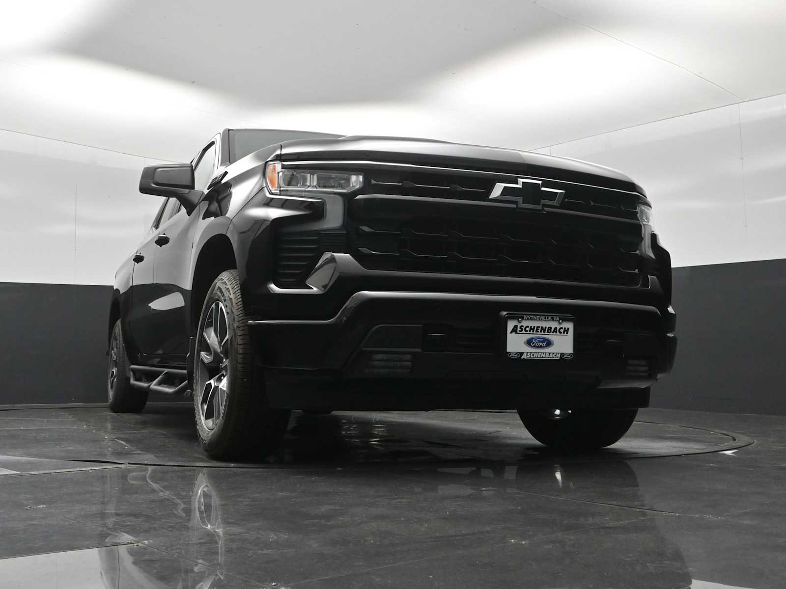 Used 2023 Chevrolet Silverado 1500 RST AWD/4WD image 51