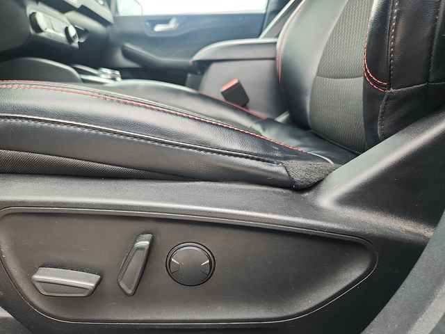Certified 2023 Ford Escape ST-Line AWD/4WD image 23