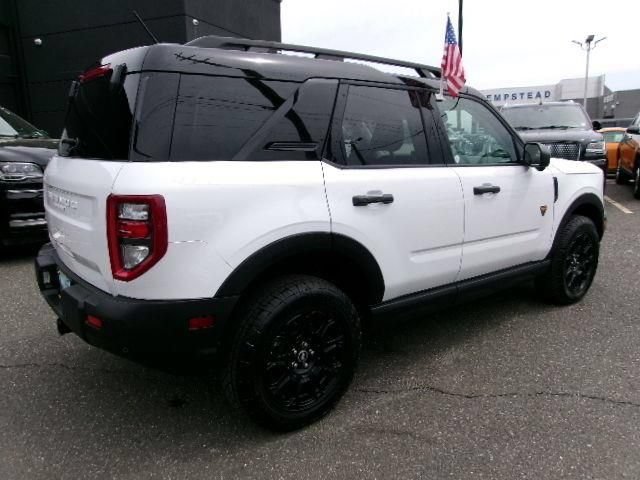 Certified 2025 Ford Bronco Sport Badlands AWD/4WD image 6