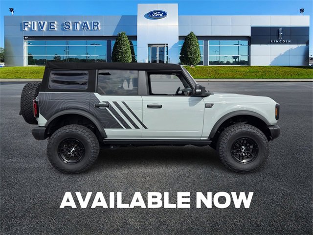 Certified 2023 Ford Bronco Badlands image 9