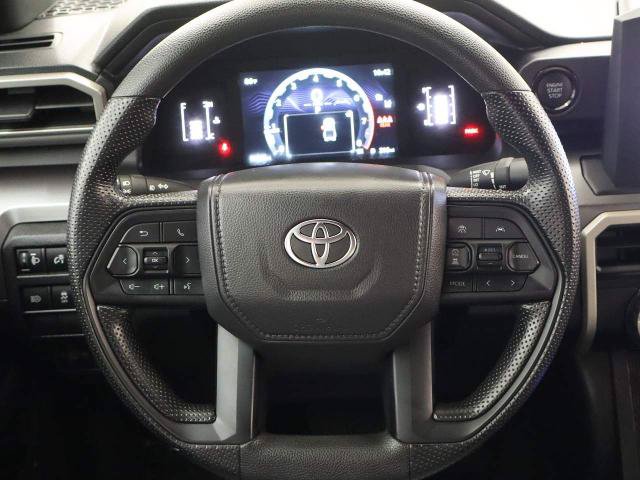 Used 2025 Toyota Tacoma SR5 AWD/4WD image 38