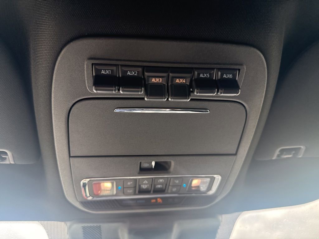 Certified 2025 Ford F150 Raptor AWD/4WD image 38