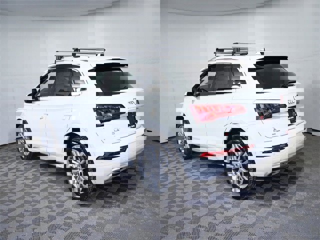 Used 2020 Audi Q5 2.0T Premium Plus w/ Premium Plus Package image 2