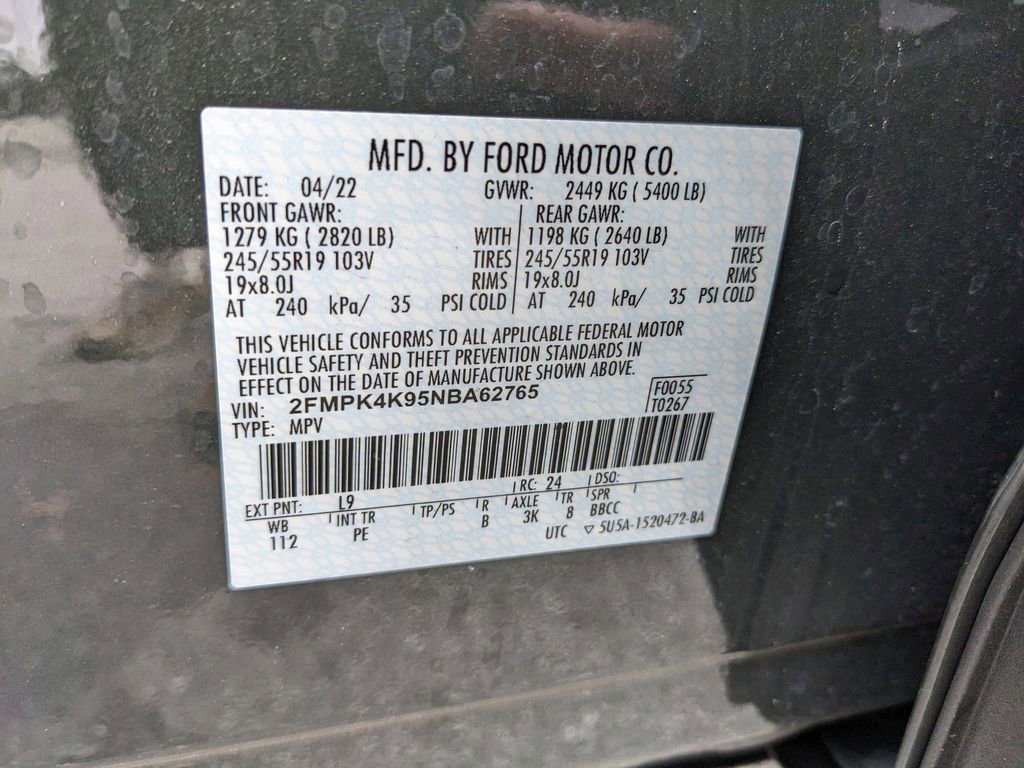 Certified 2022 Ford Edge Titanium w/ Equipment Group 301A image 34