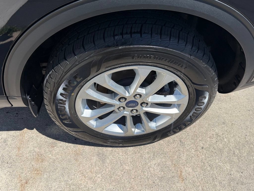 Certified 2021 Ford Escape SE FWD image 19