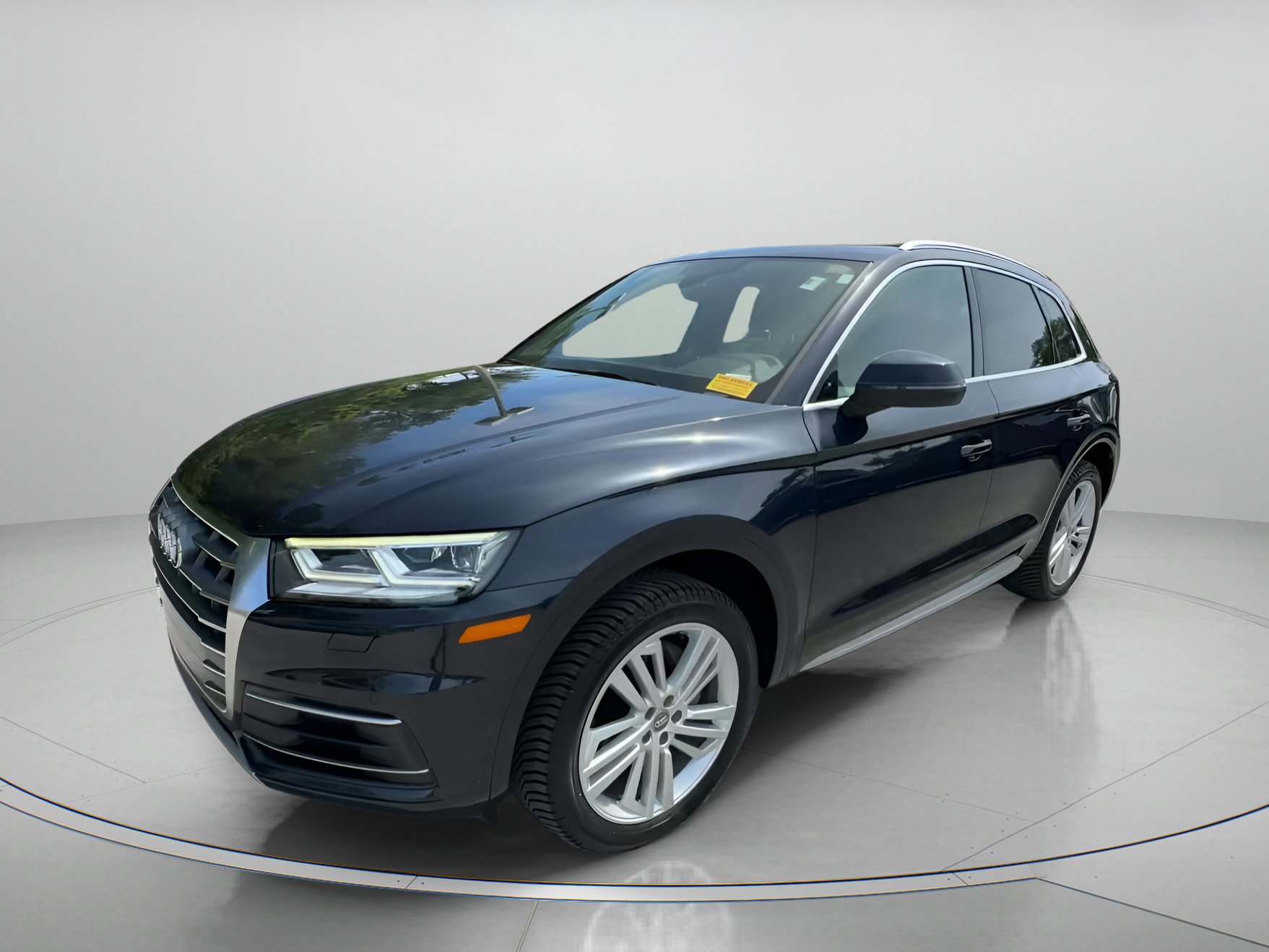 Used 2018 Audi Q5 2.0T Premium Plus w/ Premium Plus Package image 4