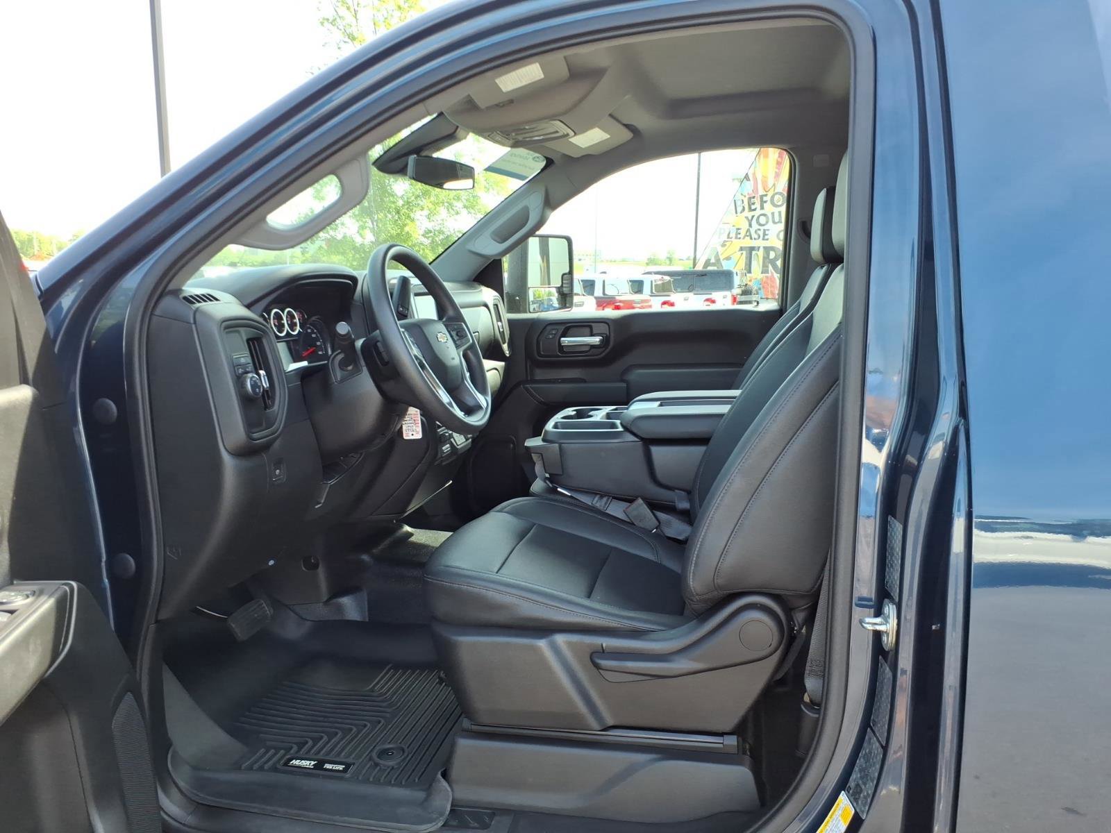 Used 2021 Chevrolet Silverado 2500 W/T w/ WT Convenience Package image 12