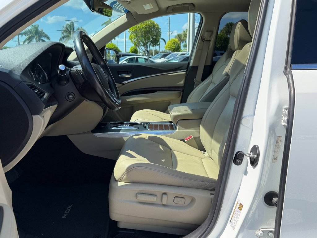 Used 2018 Acura MDX w/ Technology Package FWD image 10