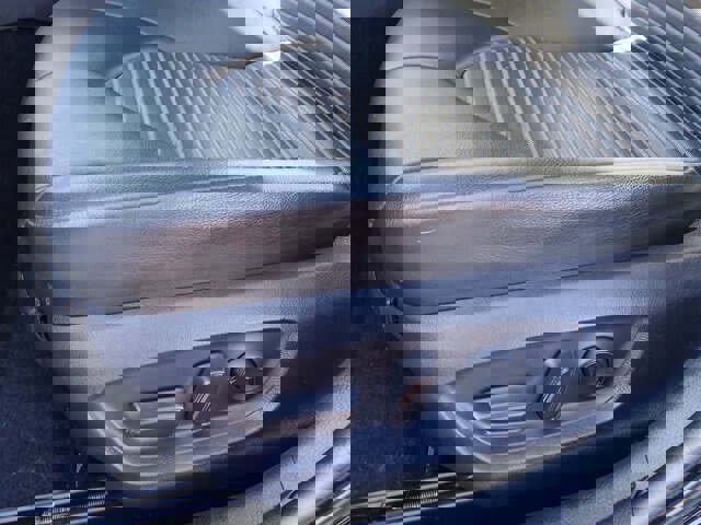 Used 2019 Toyota Camry SE image 20