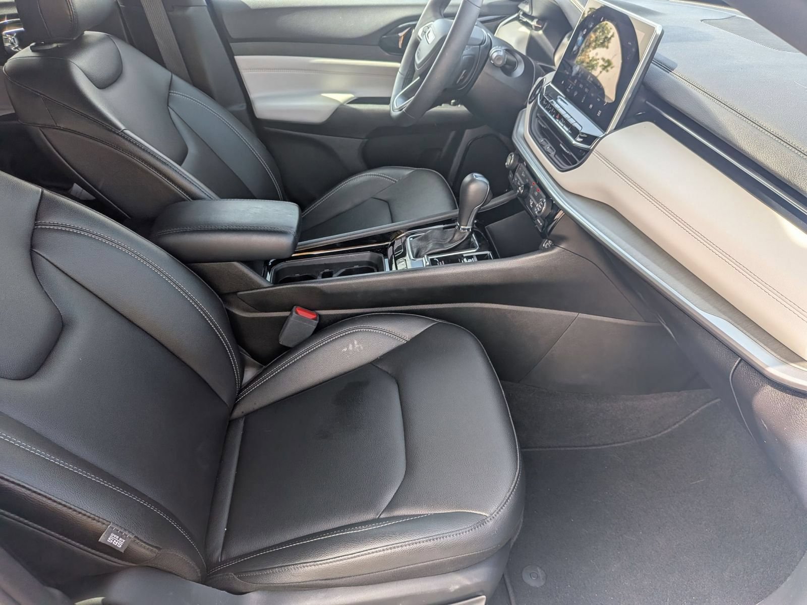 Used 2025 Jeep Compass Limited AWD/4WD image 30