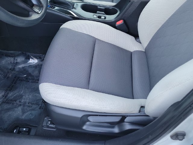 Used 2023 Toyota Corolla LE FWD image 16