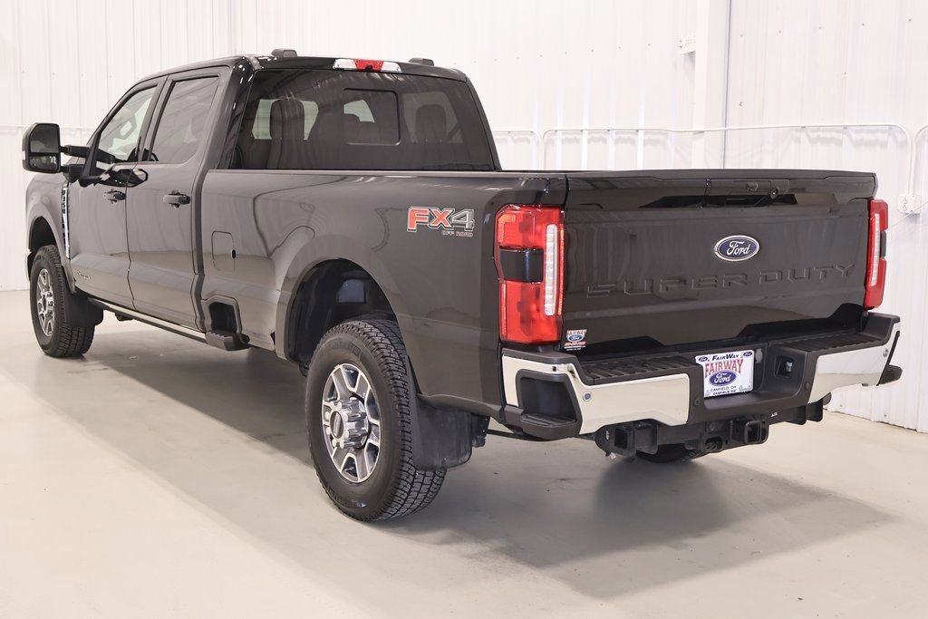 Certified 2023 Ford F350 Lariat w/ Lariat Ultimate Package image 3