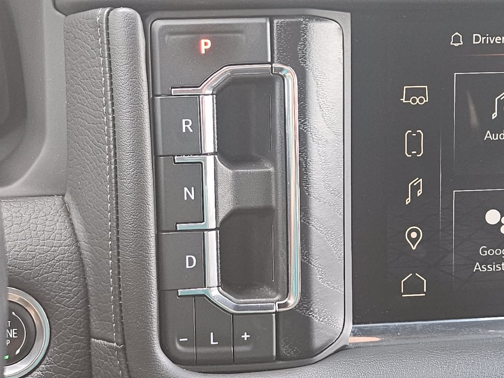Used 2023 GMC Yukon Denali AWD/4WD image 39
