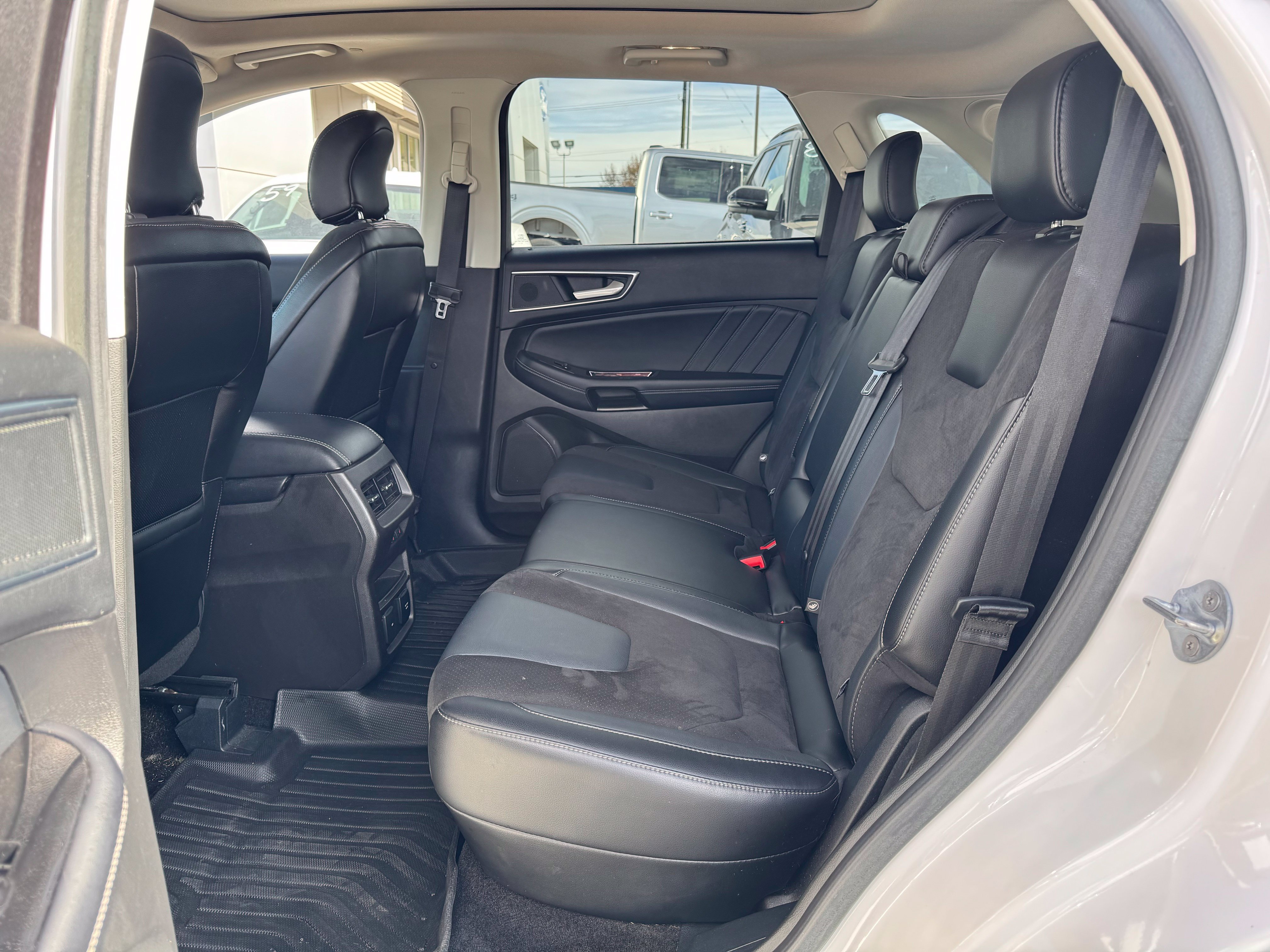 Certified 2018 Ford Edge Sport w/ Equipment Group 401A AWD/4WD image 28