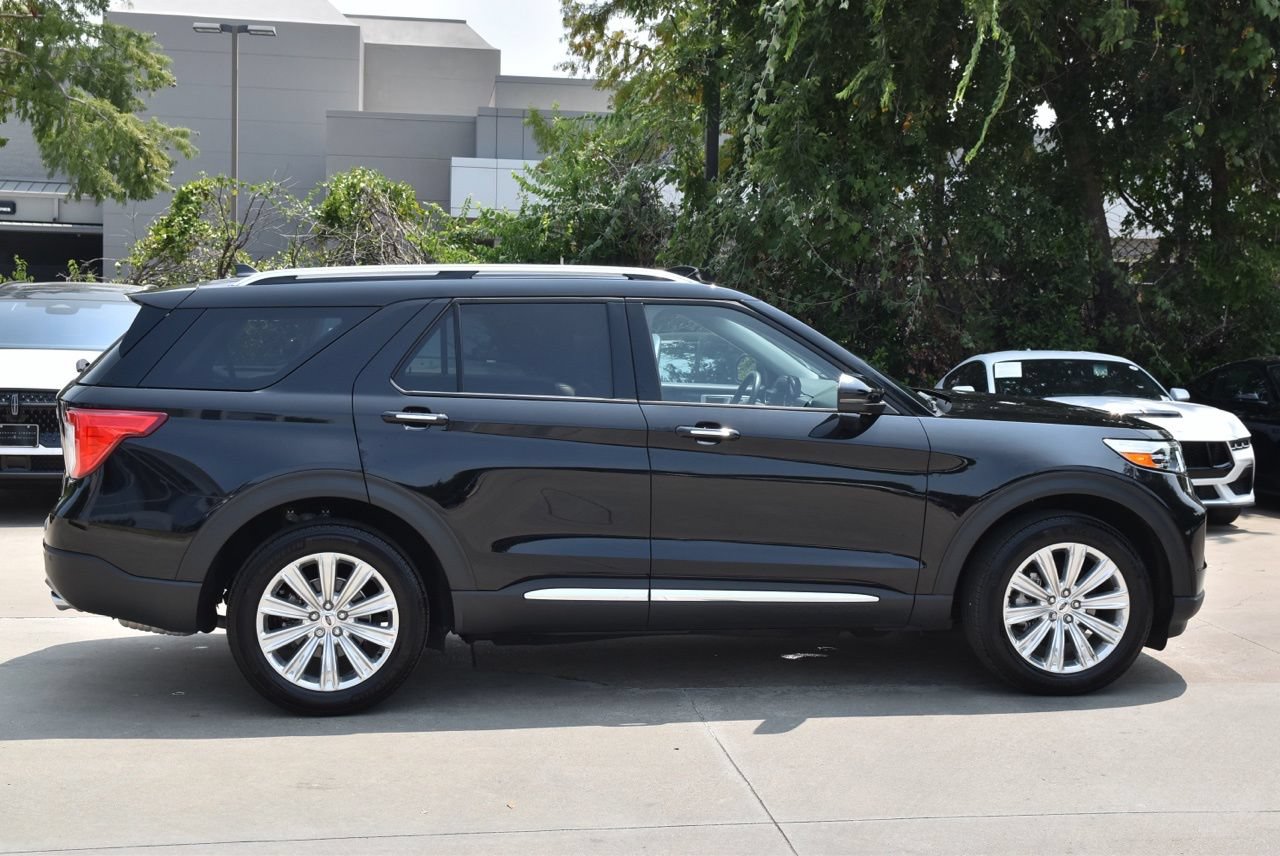 Certified 2024 Ford Explorer Limited w/ Limited Technology Package AWD/4WD image 6
