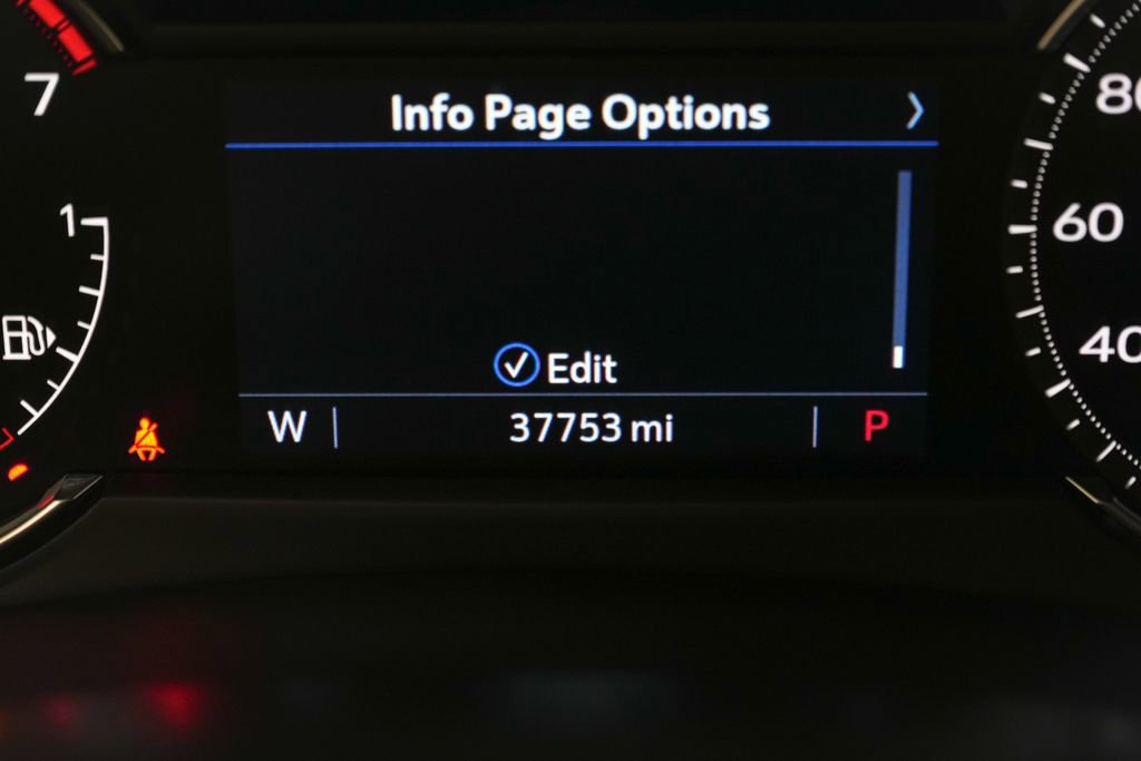 Used 2023 Cadillac XT4 Sport image 18