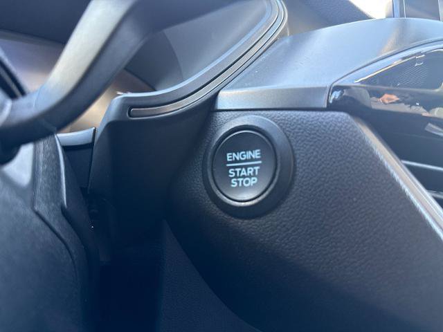 Certified 2025 Ford Escape Active AWD/4WD image 19