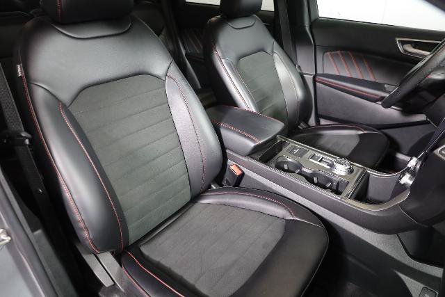 Certified 2024 Ford Edge ST-Line AWD/4WD image 9