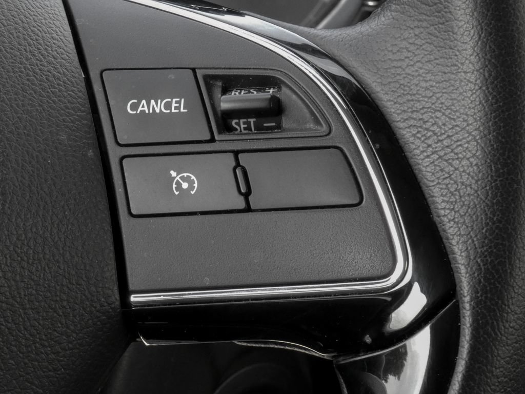 Used 2025 Mitsubishi Outlander Sport AWD image 13