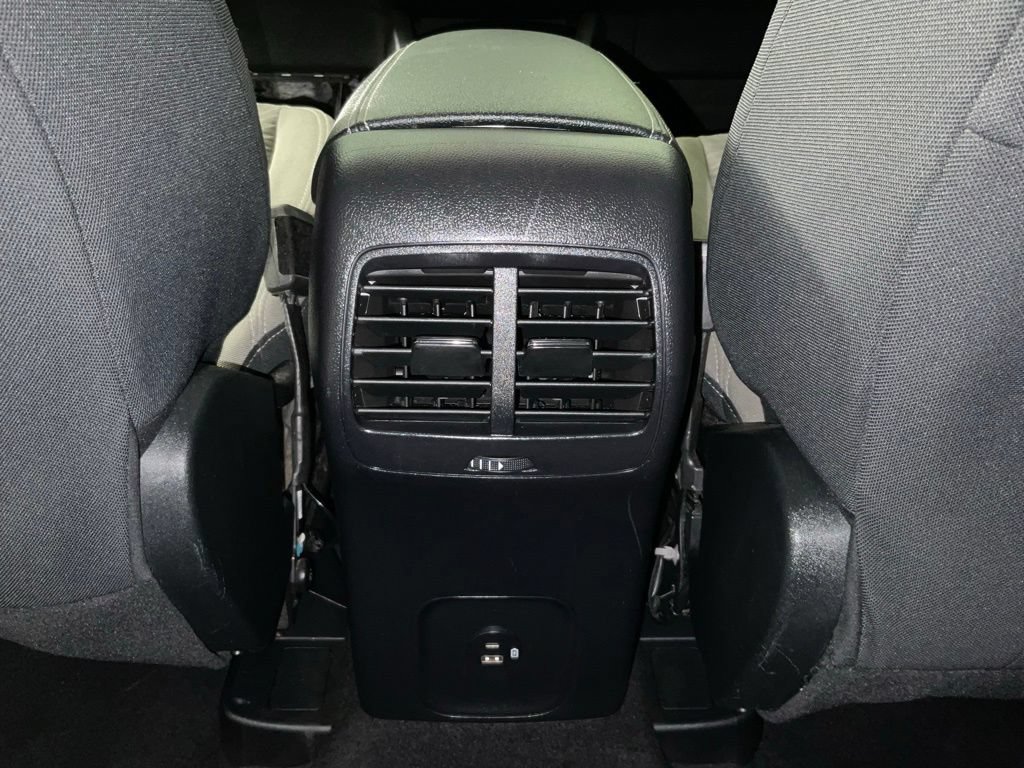 Certified 2020 Ford Escape SE FWD image 16