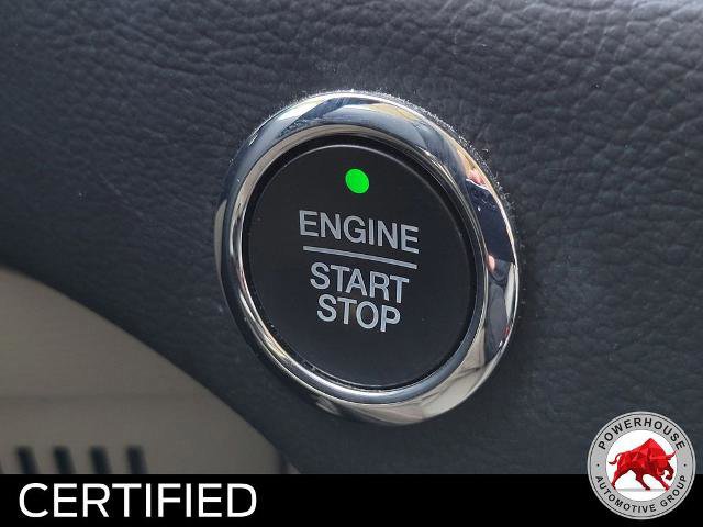 Certified 2019 Ford Edge Titanium w/ Equipment Group 301A FWD image 38