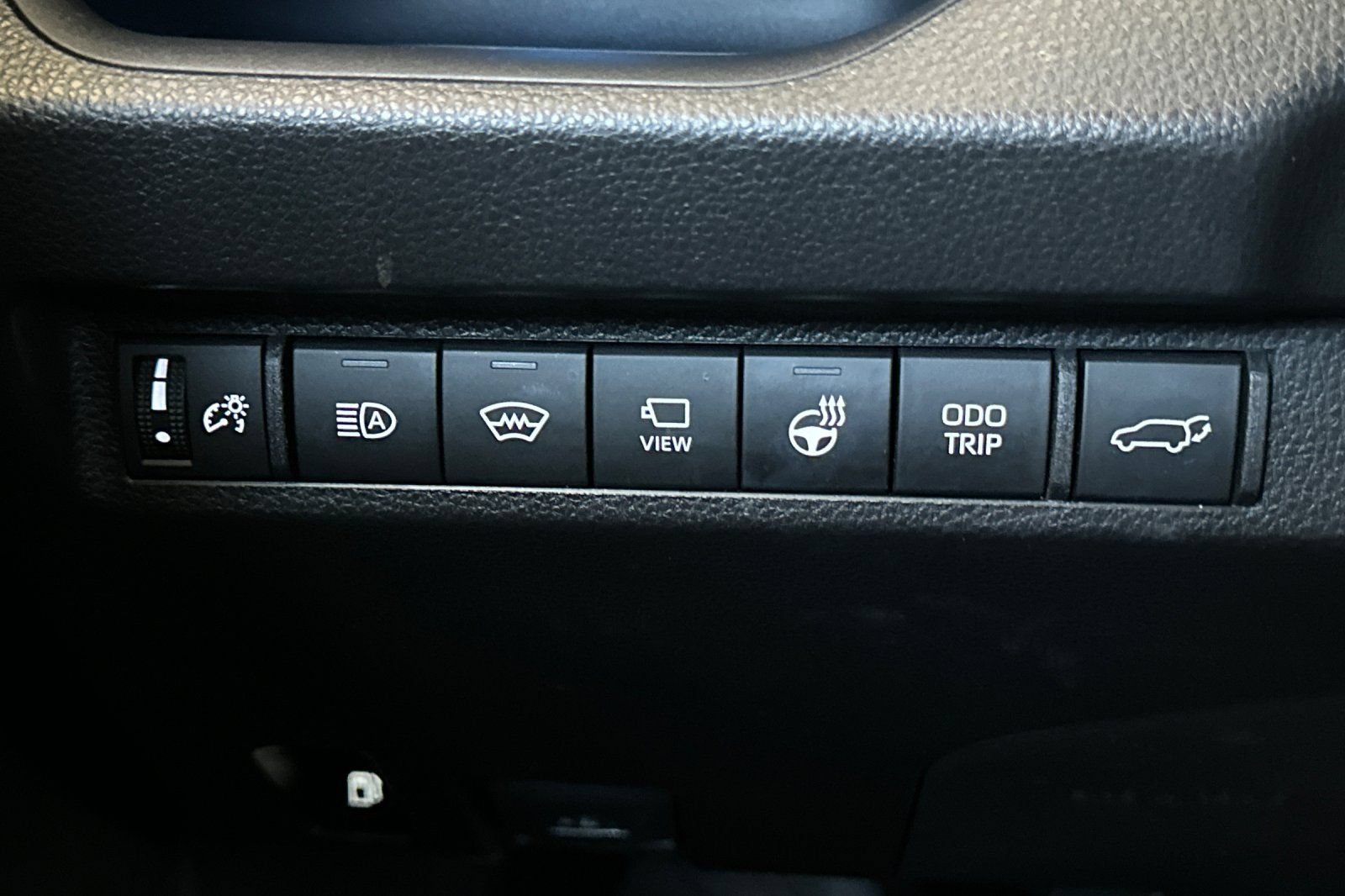 Used 2024 Toyota RAV4 XSE w/ Premium Package AWD/4WD image 29