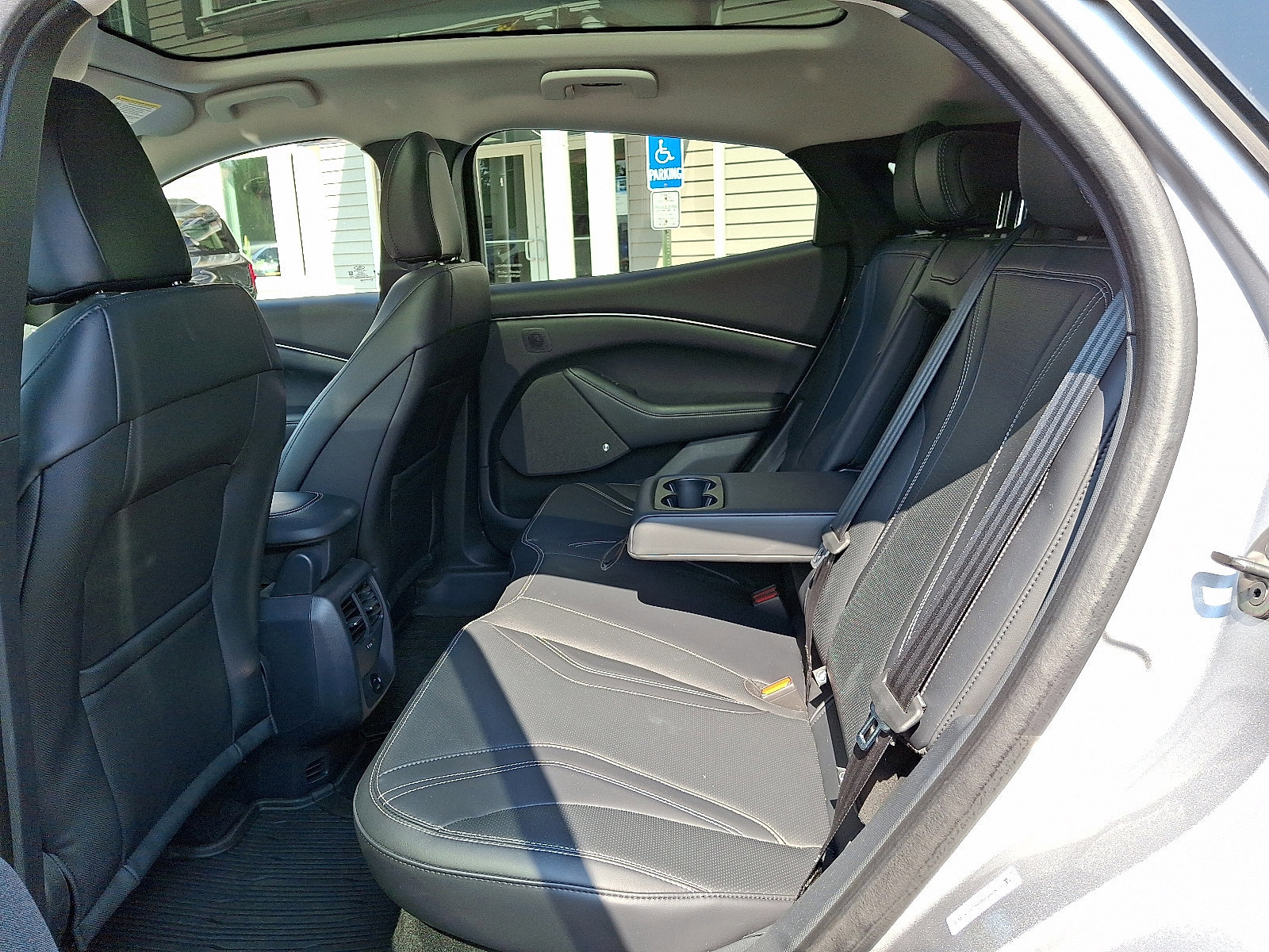 Certified 2021 Ford Mustang Mach-E Premium image 11