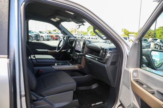Certified 2025 Ford F150 STX w/ Equipment Group 201A FX4 AWD/4WD image 28