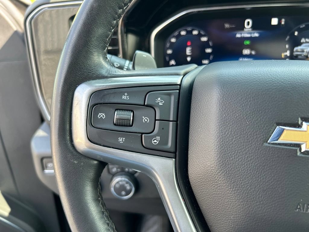 Used 2023 Chevrolet Silverado 1500 LT w/ Z71 Off-Road Package AWD/4WD image 18