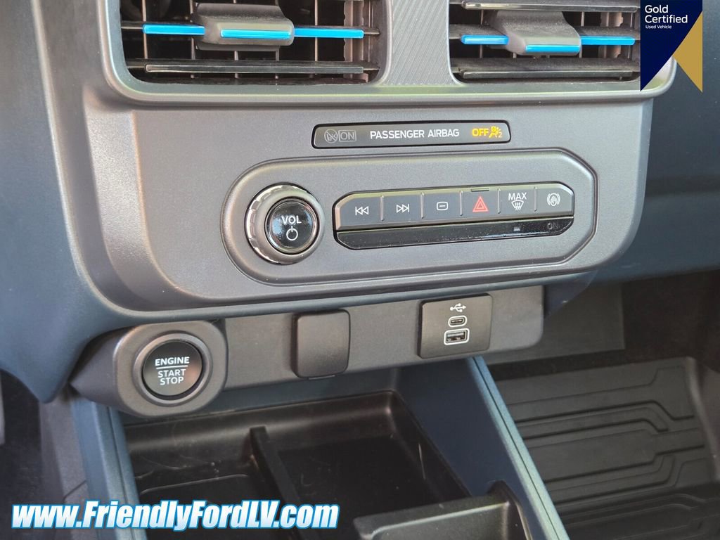 Certified 2025 Ford Maverick Lobo AWD/4WD image 21