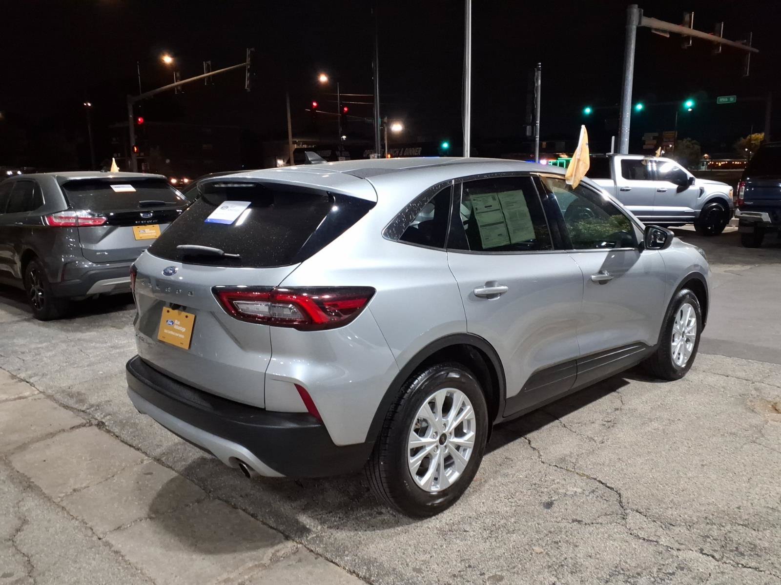 Certified 2024 Ford Escape Active FWD image 3