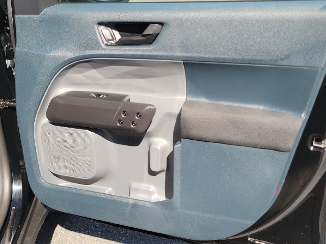 Certified 2025 Ford Maverick XL FWD image 21