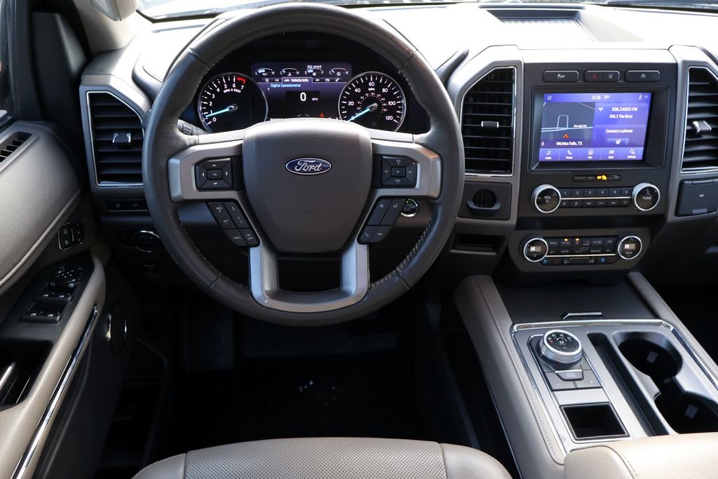 Certified 2021 Ford Expedition Max XLT image 4