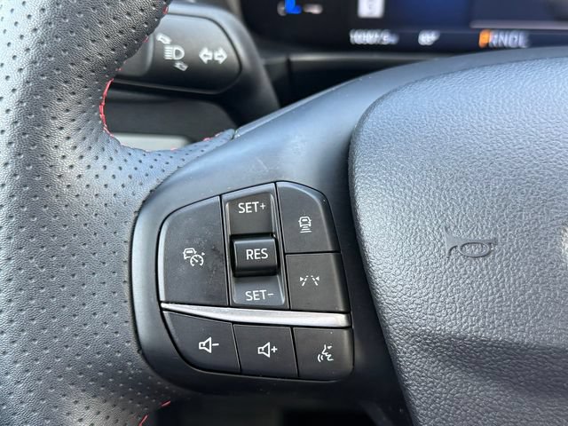 Certified 2024 Ford Escape ST-Line w/ Tech Pack #1 AWD/4WD image 21