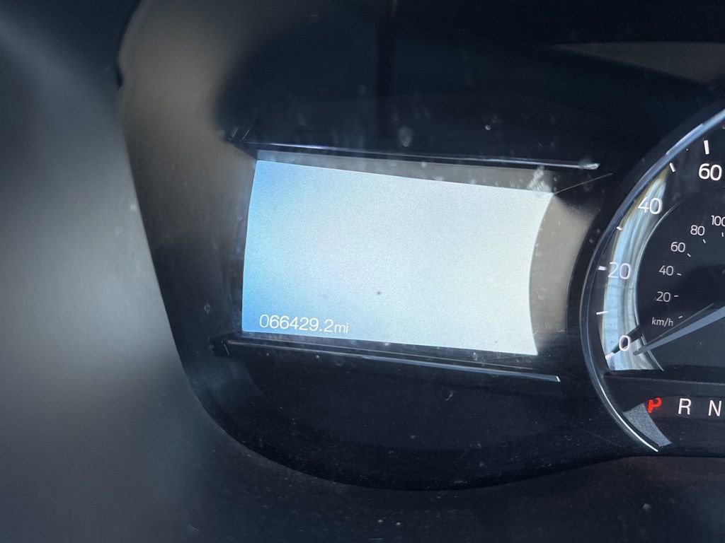 Certified 2018 Ford Explorer Limited w/ Ford Safe & Smart Package image 7