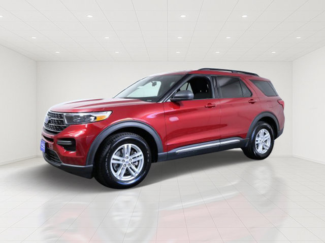 Certified 2020 Ford Explorer XLT w/ Comfort Package AWD/4WD image 2