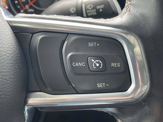 Used 2023 Jeep Gladiator Overland w/ LED Lighting Group AWD/4WD image 23
