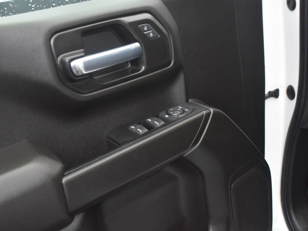 Used 2021 Chevrolet Silverado 1500 Custom image 6